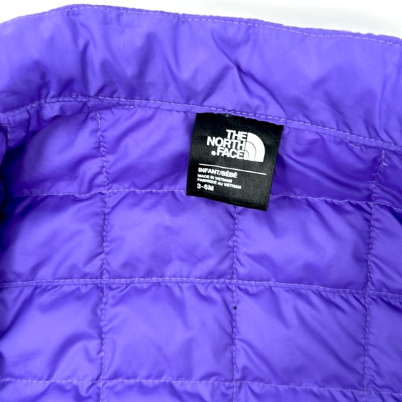 THE NORTH FACE JACKET - Picture 2 of 11